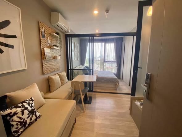bedroom of Ideo Mobi Sukhumvit Eastpoint