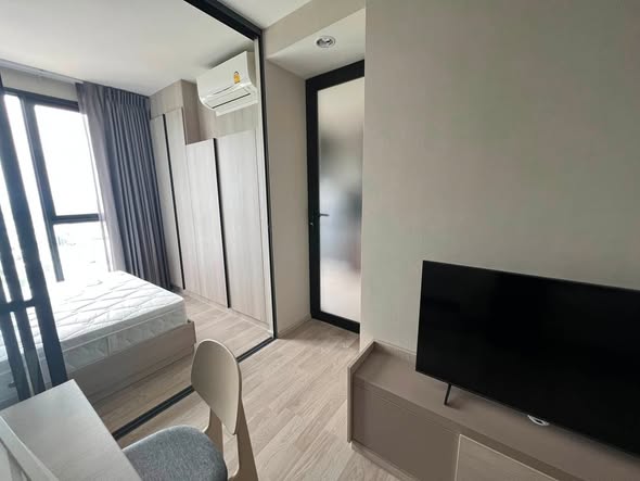 bedroom of Ideo Mobi Sukhumvit Eastpoint