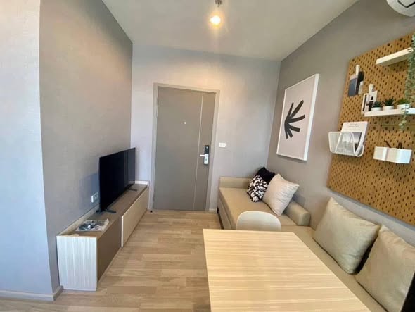 living room of Ideo Mobi Sukhumvit Eastpoint