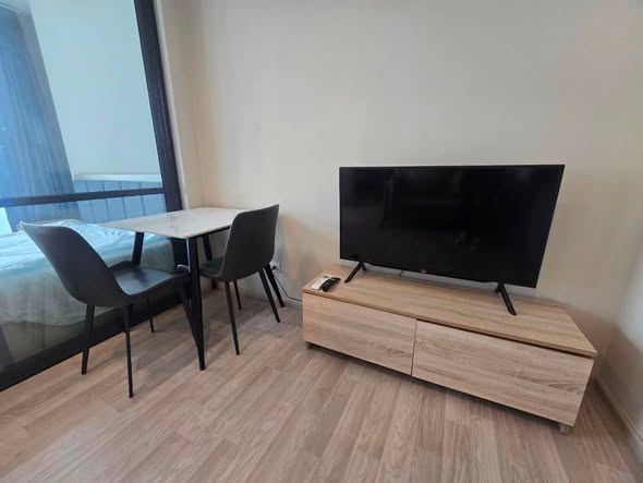 living room and room interior of Ideo Mobi Sukhumvit Eastpoint