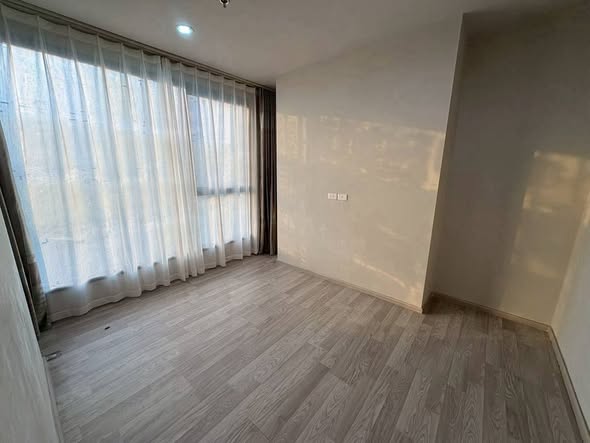 room interior of Ideo Mobi Sukhumvit Eastpoint