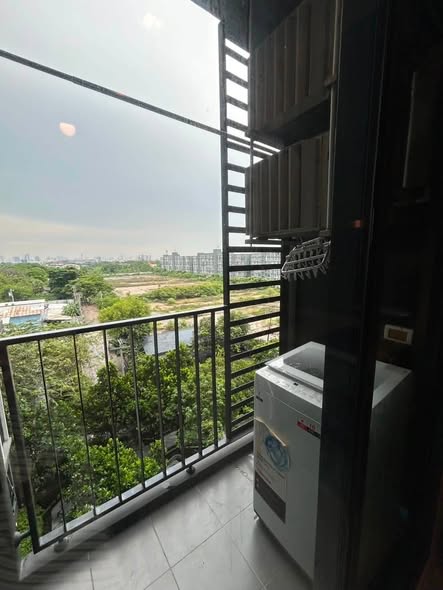 room interior of Ideo New Rama 9