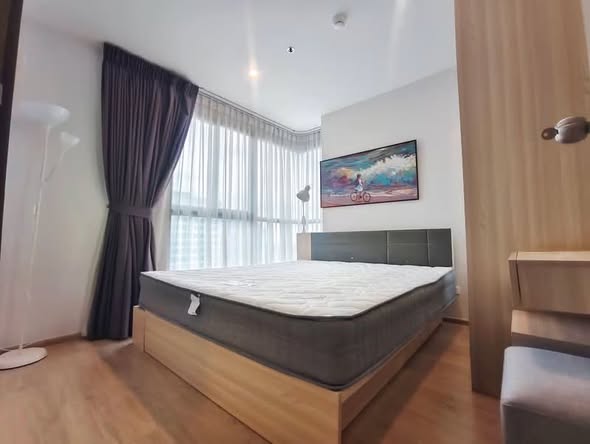 bedroom of Ideo O2 – Building A