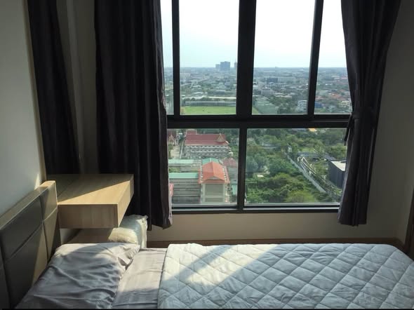 bedroom of Ideo O2 – Building A