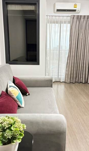 living room and bedroom and room interior of Ideo Phaholyothin Chatuchak
