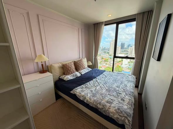 bedroom of Ideo Q Sukhumvit 36