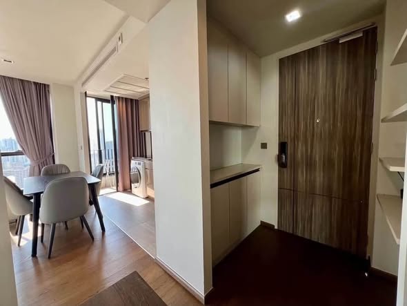 bedroom and room interior of Ideo Q Sukhumvit 36