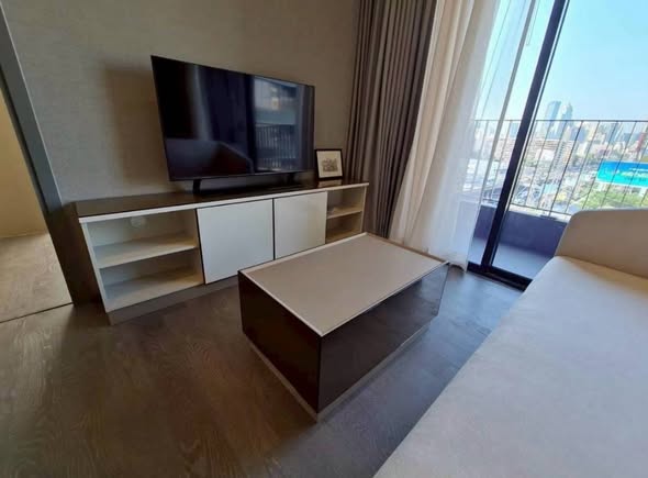 bedroom and room interior of Ideo Q Sukhumvit 36