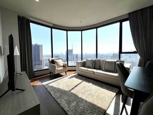 living room of Ideo Q Sukhumvit 36