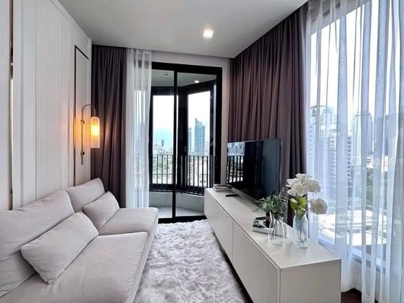 living room and bedroom of Ideo Q Sukhumvit 36