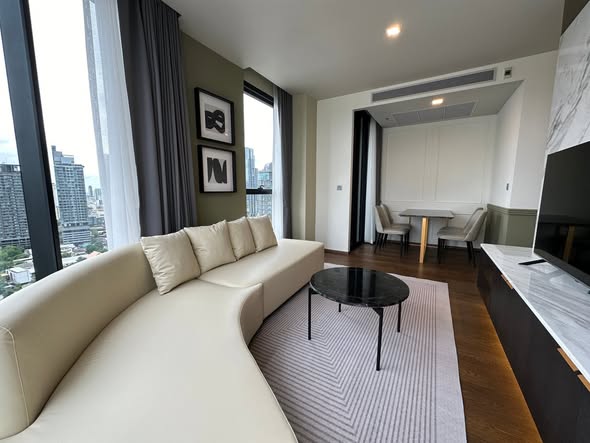 living room and bedroom of Ideo Q Sukhumvit 36