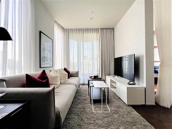 living room and room interior of Ideo Q Sukhumvit 36
