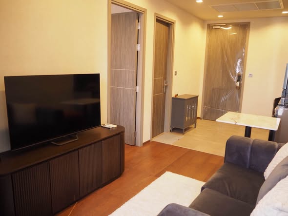living room and room interior of Ideo Q Victory