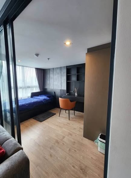 bedroom and room interior of IDEO Rama9 – Asoke