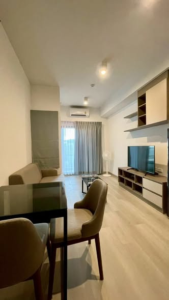 IDEO Rama9 – Asoke