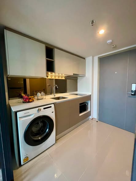 IDEO Rama9 – Asoke