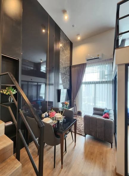 living room of IDEO Rama9 – Asoke