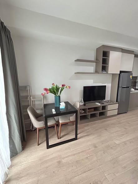living room of IDEO Rama9 – Asoke