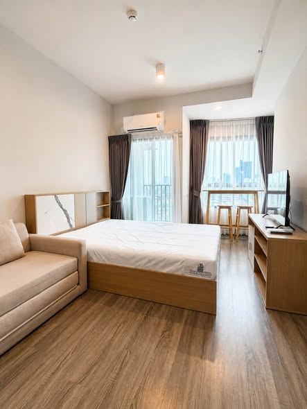 bedroom of Ideo Ramkamhaeng Lamsali Station