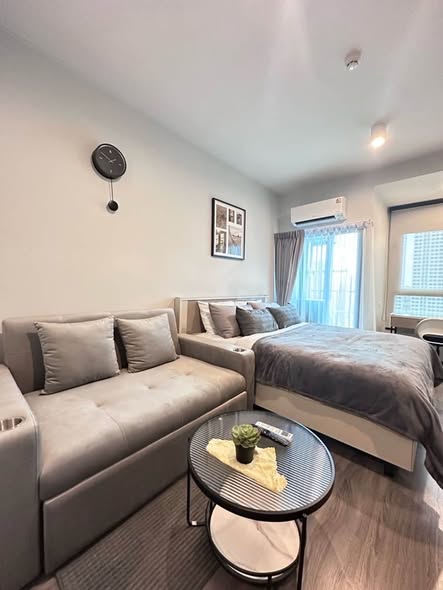 living room and bedroom of Ideo Ramkamhaeng Lamsali Station