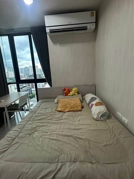 bedroom of IDEO Ratchada-Huai Khwang