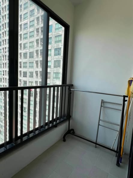 fire escape of Ideo Sathon-Tha Phra