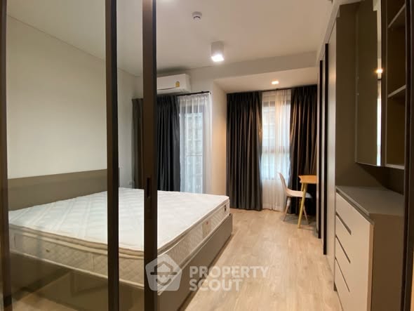 bedroom of Ideo Sathon-Wongwian Yai