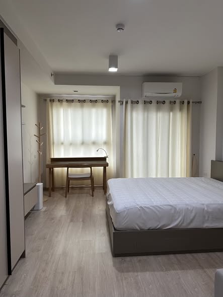 bedroom of Ideo Sathon-Wongwian Yai