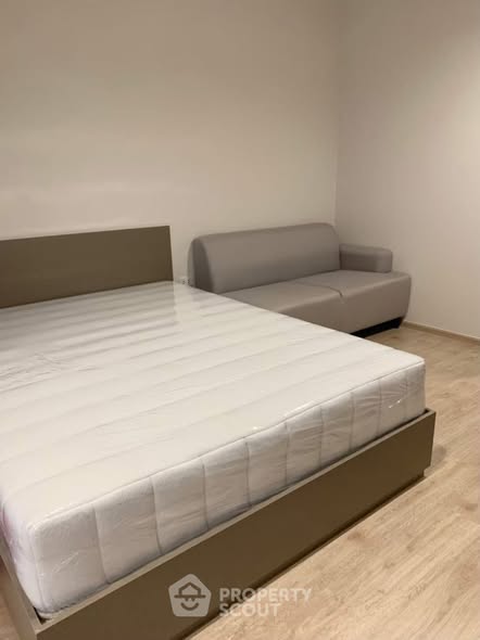 bedroom of Ideo Sathon-Wongwian Yai