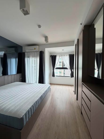 bedroom of Ideo Sathon-Wongwian Yai