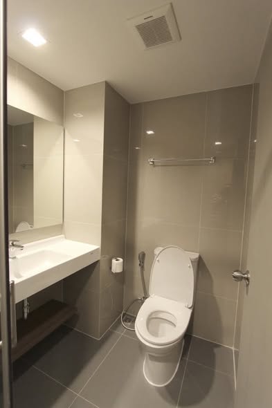 bathroom of Ideo Sukhumvit 93