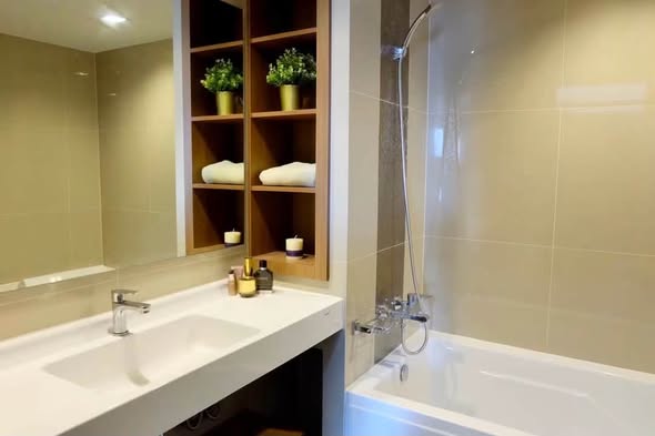 bathroom of Ideo Sukhumvit 93