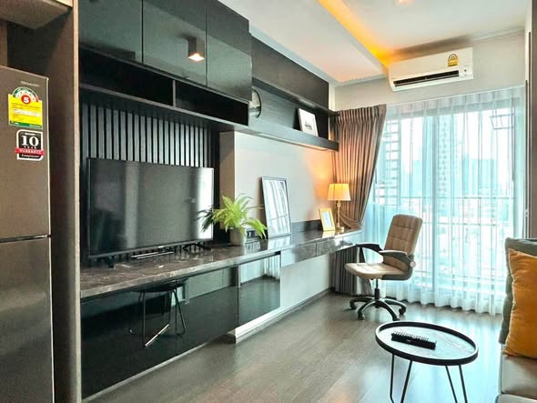 living room and bedroom of Ideo Sukhumvit 93