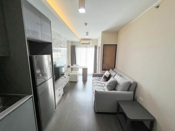 living room and bedroom of Ideo Sukhumvit 93