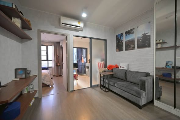 living room and bedroom and room interior of Ideo Sukhumvit 93