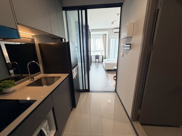 bedroom and bathroom of IDEO Sukhumvit Rama 4 ไอดีโอ สุขุมวิท-พระราม 4