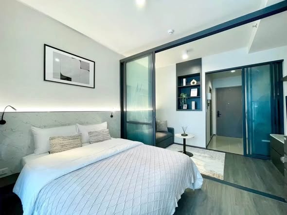 bedroom and room interior of IDEO Sukhumvit Rama 4 ไอดีโอ สุขุมวิท-พระราม 4