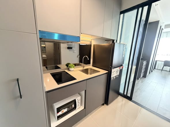 kitchen of IDEO Sukhumvit Rama 4 ไอดีโอ สุขุมวิท-พระราม 4