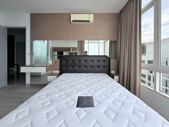 bedroom of Ideo Verve Sukhumvit