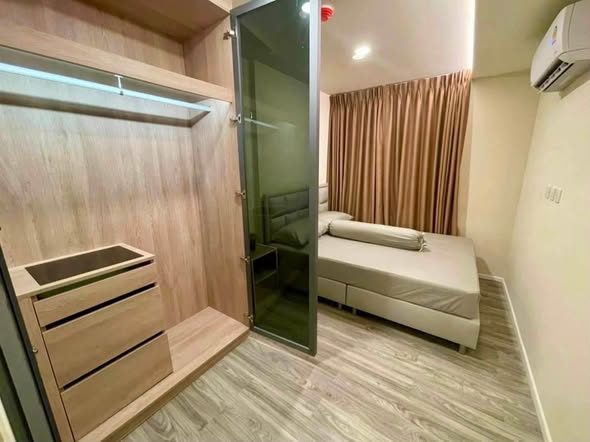 bedroom and room interior of IKON SUKHUMVIT 77 CONDOMINIUM