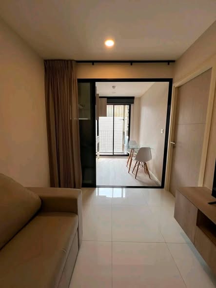 bedroom and room interior of IKON SUKHUMVIT 77 CONDOMINIUM