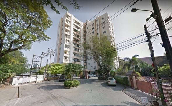 พีทรัชดาคอนโด