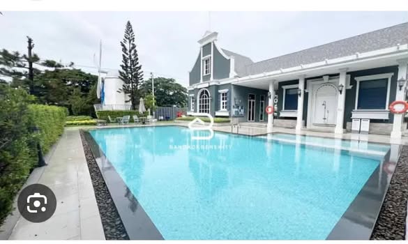 pool of Indy 2 Bangna KM.7