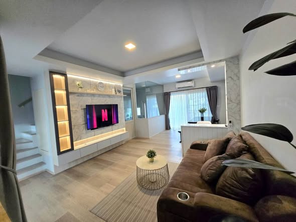 living room of indy bangna ramkhamhaeng