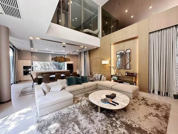 bedroom and living room of Issara Residence Rama 9 (อิสสระ เรสซิเดนซ์ พระราม 9)