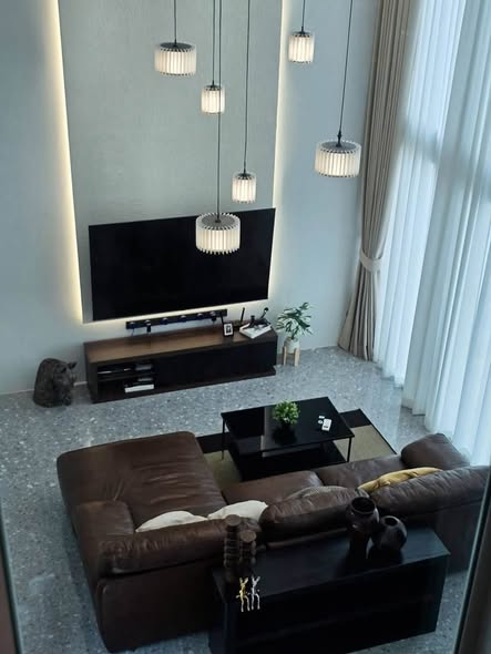 living room of Issara Residence Rama 9 (อิสสระ เรสซิเดนซ์ พระราม 9)