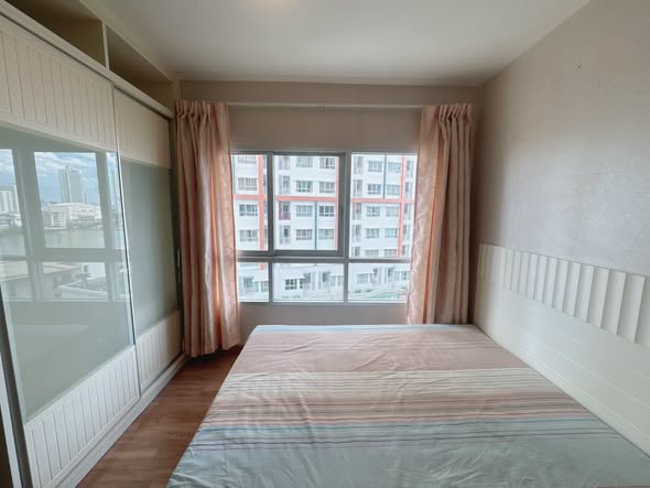 bedroom and room interior of IVY River Condo