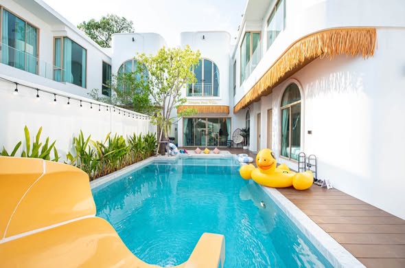 pool of Jomtien Beach Pool Villa