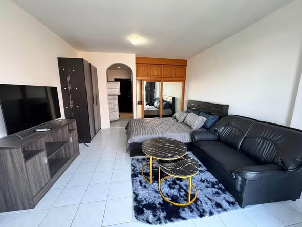living room of Jomtien View Talay 1