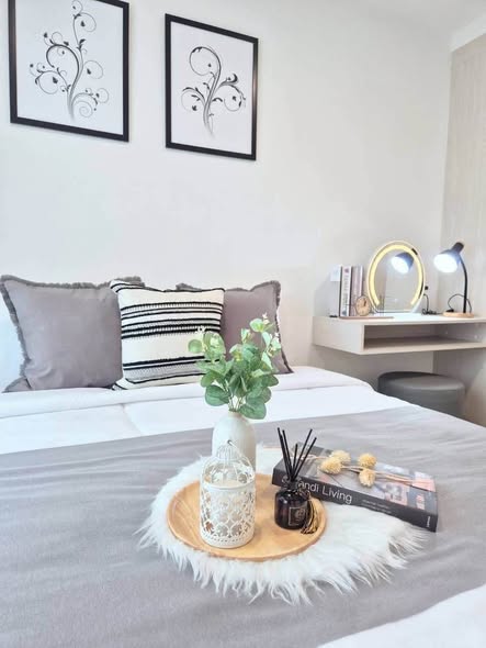 bedroom of Kave Wonderland Sales Gallery